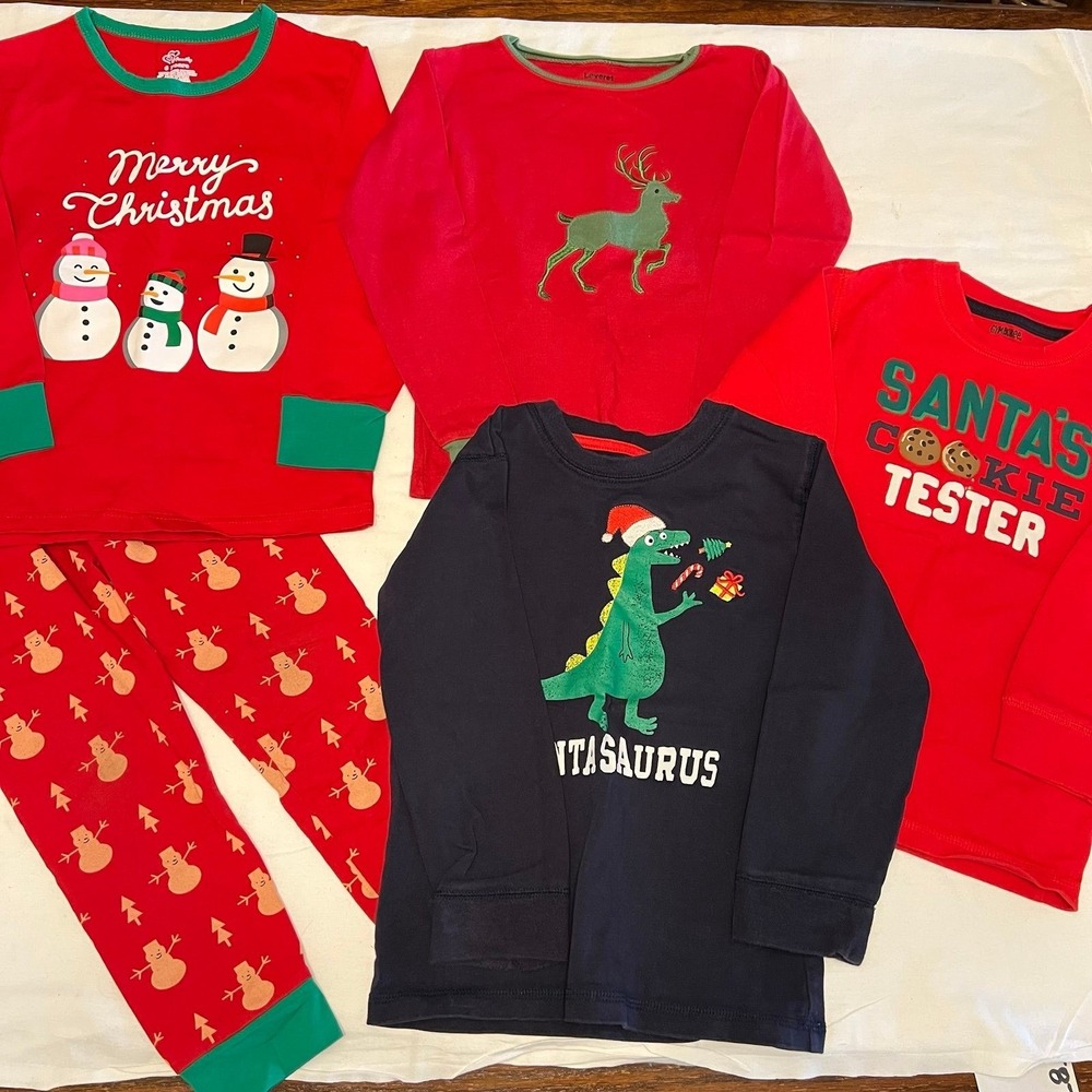 4t/5t Christmas Pajama and shirts (2587)